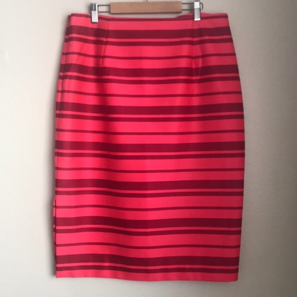 Banana Republic Stripe Pencil Skirt - Picture 2 of 6